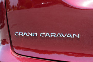 La Grand Caravan revient avec l’emblème Chrysler en 2021