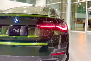 Retour sur la présentation des BMW i4 et BMW iX électriques en novembre chez Grenier BMW