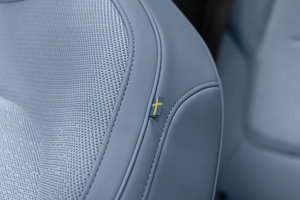 2025 Volvo EX30 - Onyx Black - Pictures