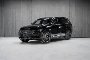 Le nouveau Volvo XC90 2025 NOIR ONYX MÉTALLISÉ - Photos