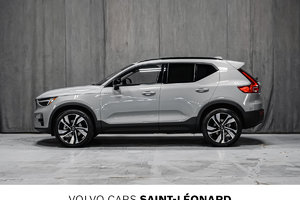 Volvo XC40 2025 GRIS VAPEUR MÉTALLISÉ - Photos