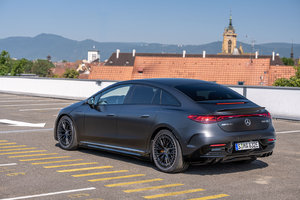 Berline électrique Mercedes-AMG EQE 4MATIC+ 2023 : la nouvelle génération de performances AMG