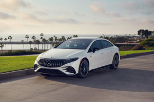 Tout ce que vous voulez savoir sur l'impressionnante nouvelle Mercedes-AMG EQS 2023