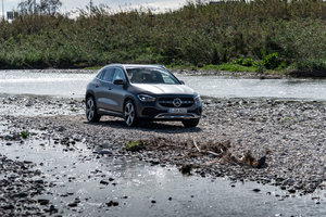 2024 Mercedes-Benz GLA vs. 2024 Volvo XC40 : choisir le bon petit VUS de luxe