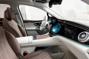 Mercedes-Benz EQE VUS 2024 vs. Tesla Model Y 2024 : Trouver le bon VUS électrique de luxe pour vous