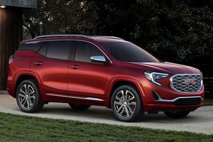 JEEP CHEROKEE 2019 VS GMC TERRAIN 2019 À CHICOUTIMI