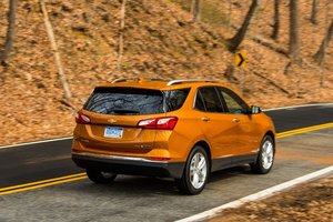 KIA SPORTAGE 2019 VS CHEVROLET EQUINOX 2019 À CHICOUTIMI