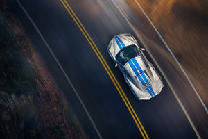 Chevrolet Corvette's 5.5-Litre V8 Engine Makes Wards Auto's Top 10 List for 2023