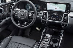 2021 Kia Sorento 2021 vs Hyundai Santa Fe 2021: plus de polyvalence, de puissance et d'efficacité