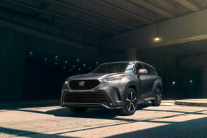 Is A Hybrid Electric Vehicle Better Than A Plug-In Hybrid Electric Vehicle?