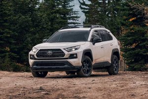 Which Toyota RAV4 Is Right For You – RAV4, RAV4 Hybrid, RAV4 Prime?