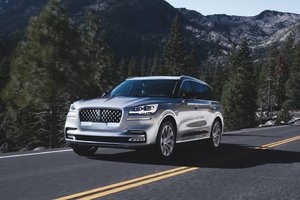 Why The All-New 2022 Lincoln Aviator Is The Perfect SUV For You