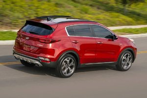 2021 Kia Sportage vs. 2021 Toyota RAV4: A Different Experience