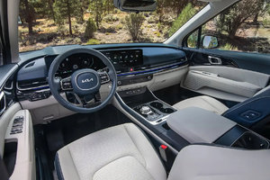 2025 Kia Carnival Hybrid