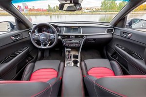 Kia Optima 2018 : la berline parfaite à Laval, Québec