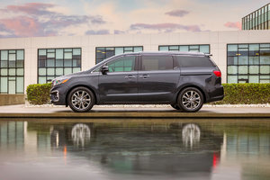 The 2018 Kia Sedona is the ultimate family hauler in Laval, Quebec