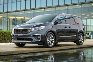 The 2018 Kia Sedona is the ultimate family hauler in Laval, Quebec
