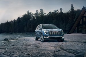 Découvrez le GMC Acadia 2024 : Nouveau design et innovations