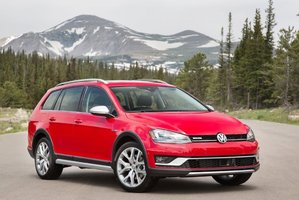 Le Volkswagen Golf Alltrack est nommé Véhicule canadien de l’année