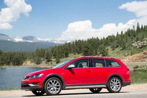 Le Volkswagen Golf Alltrack est nommé Véhicule canadien de l’année