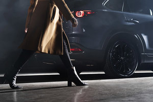 The CX-9 excels in the more rigorous side impact test of the IIHS!