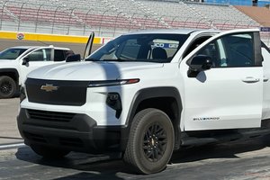 CHEVROLET CONVENTION IN VEGAS: A BRIGHT FUTURE FOR THE DEALERSHIP