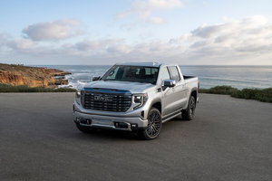 Enhanced Technologies in the 2024 GMC Sierra and Chevrolet Silverado for Optimal Towing
