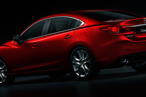 MAZDA6 NAMED 2014 CANADIAN CAR OF THE YEAR