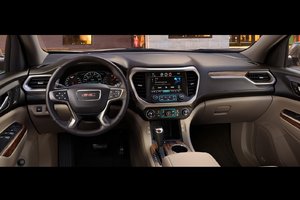 2017 GMC Acadia: rugged and spacious mid-size SUV