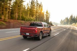 2020 Chevrolet Silverado 3.0L Duramax Delivers Estimated 7.2 L/100km Highway