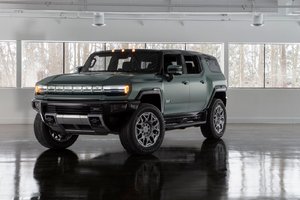 2024 GMC HUMMER EV SUV Expands GMC’s all-electric supertruck lineup