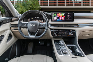 Comparing the 2023 INFINITI QX60 and the Audi Q7