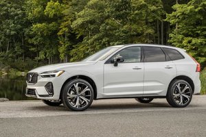 2022 Volvo XC60