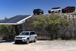 2025 Jeep Grand Cherokee Price and Specs
