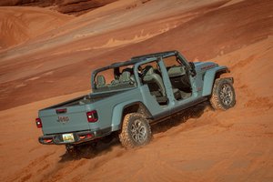 2025 Jeep Gladiator Price and Specs