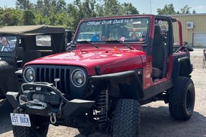 Jeep Jams in Support of Mariposa Hospice House
