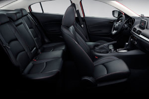 2016 Mazda3 : Fuel-Efficient Compact Sedan for Lachine