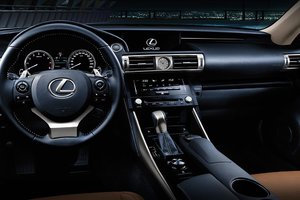 Lexus IS 2015 – Pour le plaisir de conduire