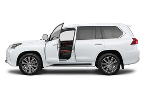 BMW X7 2019 vs Lexus LX 2019 chez Spinelli Lexus à Montréal