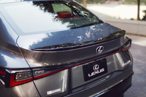 Lexus IS 2021