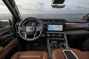Overview of GM Trucks' Impressive Connected Technologies