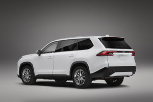 The All-New 2024 Toyota Grand Highlander: A Family SUV You'll Love