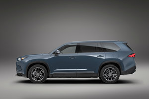 Introducing the 2024 Toyota Grand Highlander: Power, Efficiency, and Versatility Combined