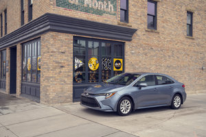 Four Reasons to Choose a Pre-Owned Toyota Corolla