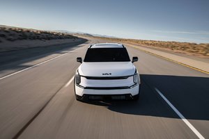 Beyond the Buzz: The 2026 Kia EV9 is Ready for Canadian Adventures