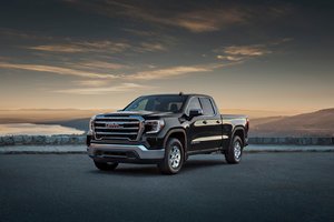 The Top Three Reasons the 2.7-Litre Turbocharged Engine in the 2023 GMC Sierra is Right for You