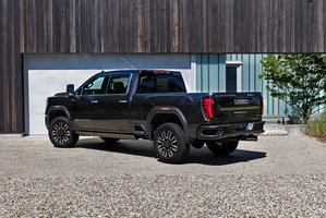 2024 GMC Sierra 3500HD at a Glance