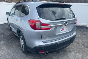 2022 Subaru ASCENT Touring | Roof | 7-Pass | Cam | Warranty to 2027