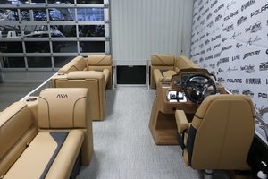 AVALON VENTURE 2180 CRB + MERCURY 40 HP 2025