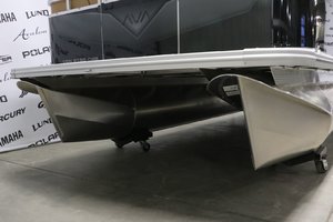 AVALON VENTURE 2180 CRB + MERCURY 40 HP 2025